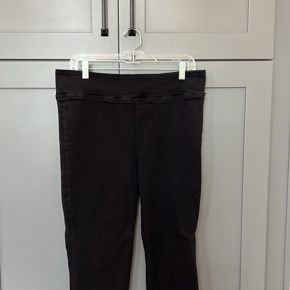 {Ceros}Women’s Sz XL Black Ankle Flared Jeggings - Picture 2 of 9